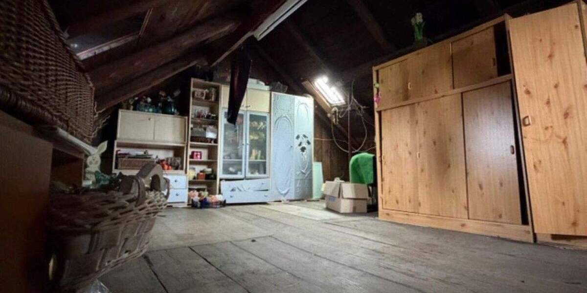 Mehrfamilienhaus, Wohnhaus Marktleuthen - 7 Zimmer, 169 m&sup2;, 190.000&euro; | Angebot:25844908