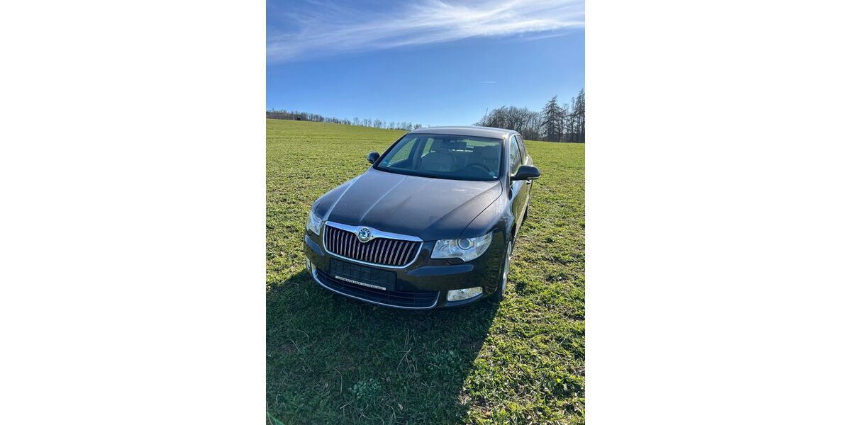 Skoda Superb 162.140 km 6.200 &euro; Weischlitz 08538