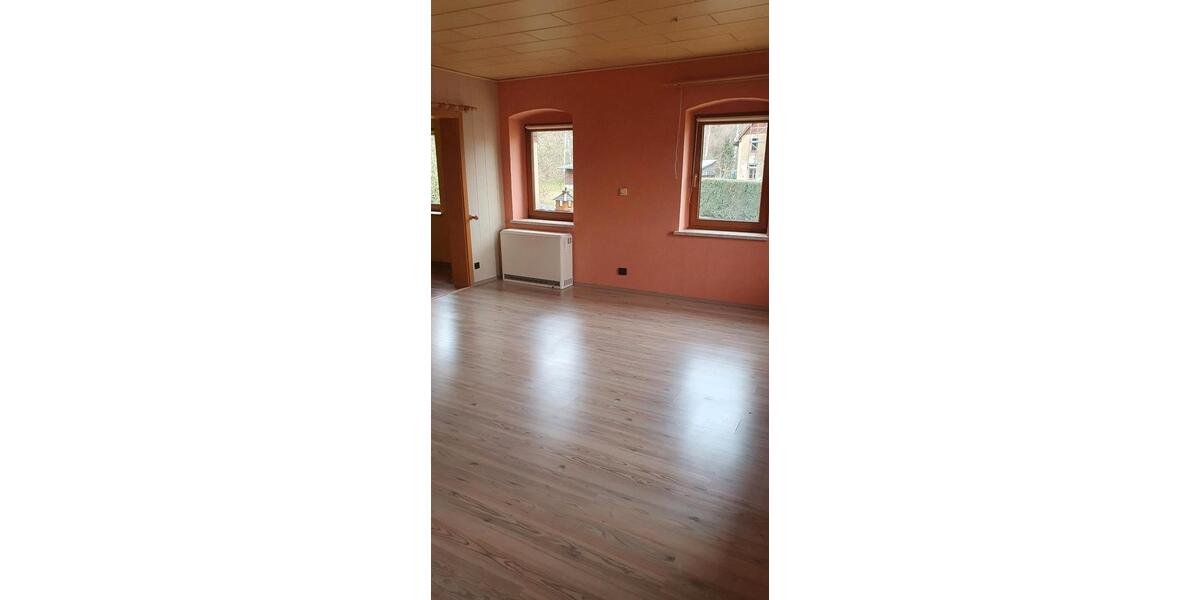 Mehrfamilienhaus, Wohnhaus Oelsnitz (Vogtland) - 6 Zimmer, 160 m&sup2;, 55.000&euro; | Angebot:27209281