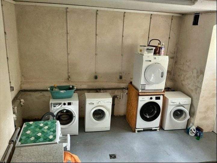 Mehrfamilienhaus, Wohnhaus Adorf - 1 Zimmer, 476 m&sup2;, 295.000&euro; | Angebot:25776192