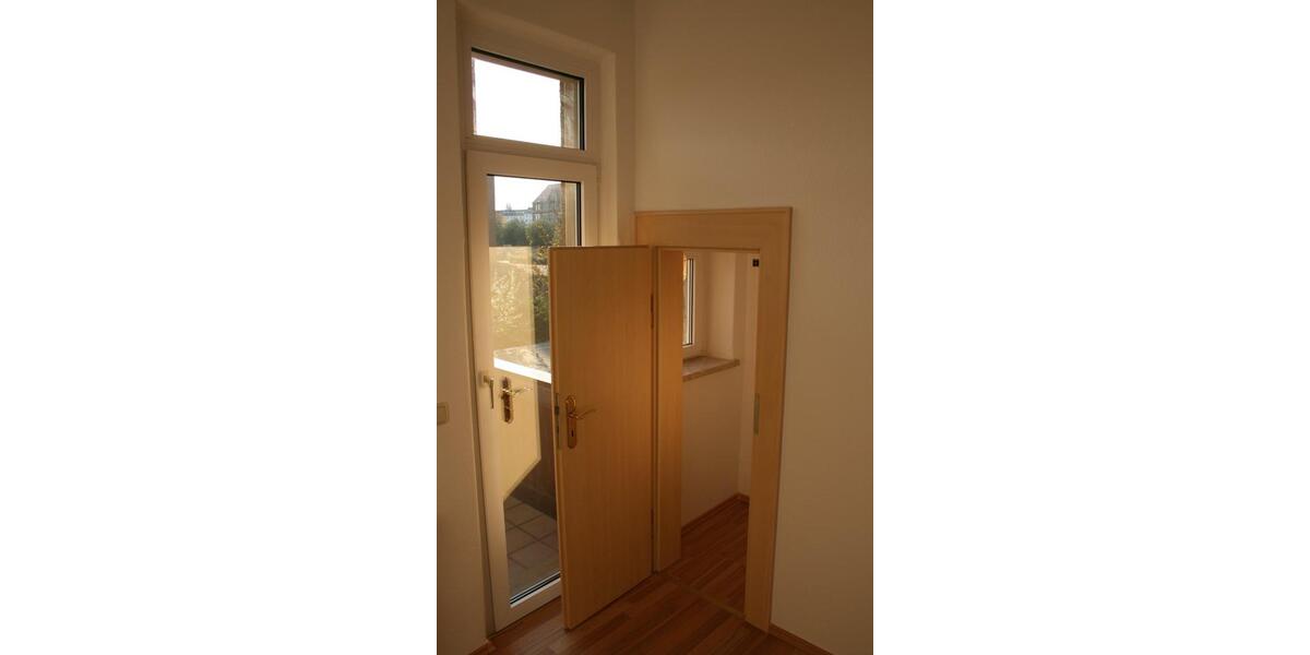 Etagenwohnung Plauen Bahnhofsvorstadt - 2 Zimmer, 57 m&sup2;, 299&euro; | Angebot:23749950