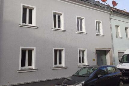 Wohnung Rehau - 2 Zimmer, 89 m&sup2;, 650&euro; | Angebot:26231208