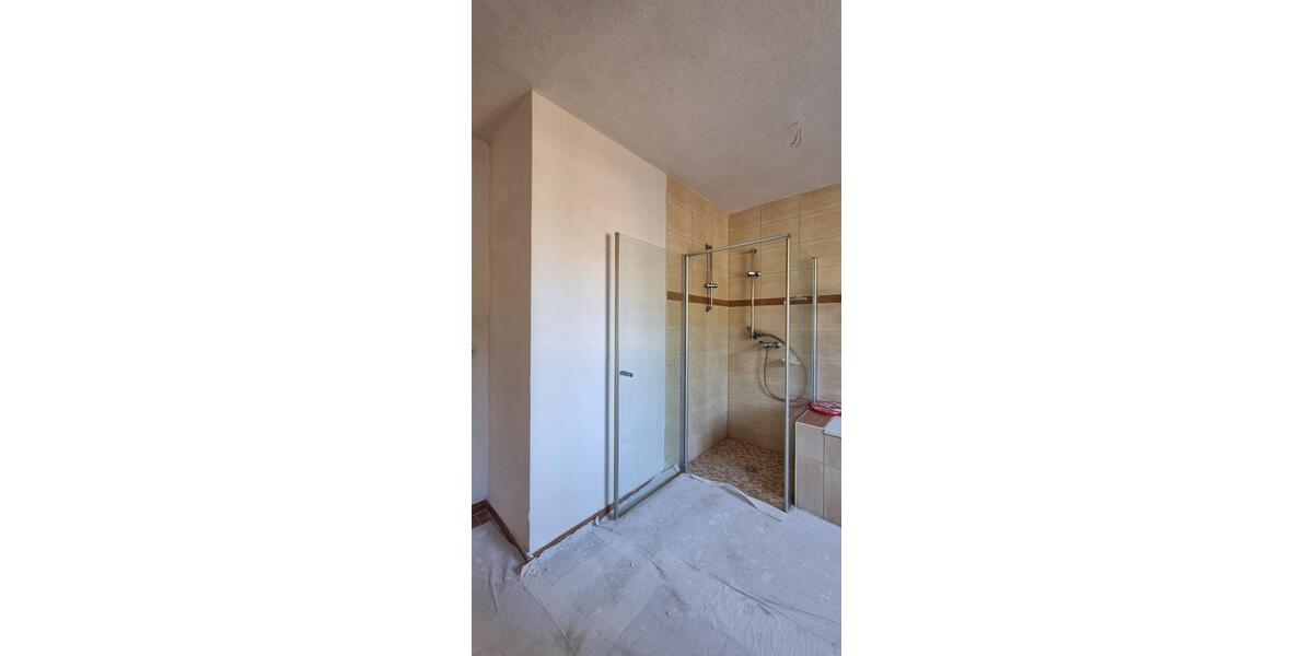 Etagenwohnung Schleiz - 2 Zimmer, 58 m&sup2;, 420&euro; | Angebot:24616026