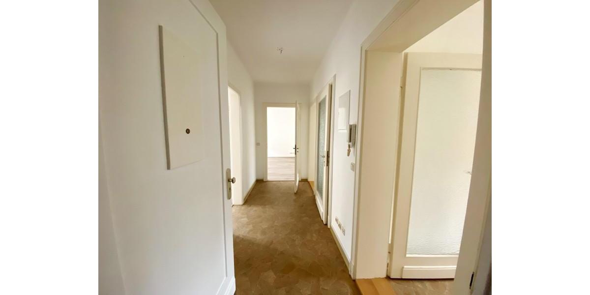 Etagenwohnung Plauen Alt Chrieschwitz - 3 Zimmer, 73 m&sup2;, 400&euro; | Angebot:25991280