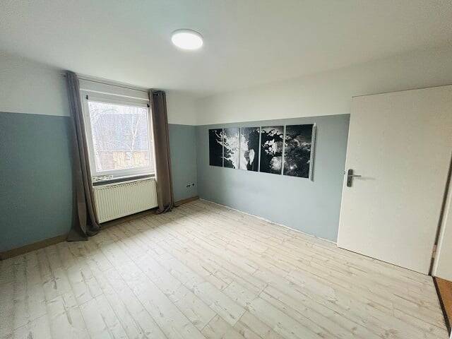 Einfamilienhaus Döhlau - 6 Zimmer, 195 m&sup2;, 270.000&euro; | Angebot:26085271