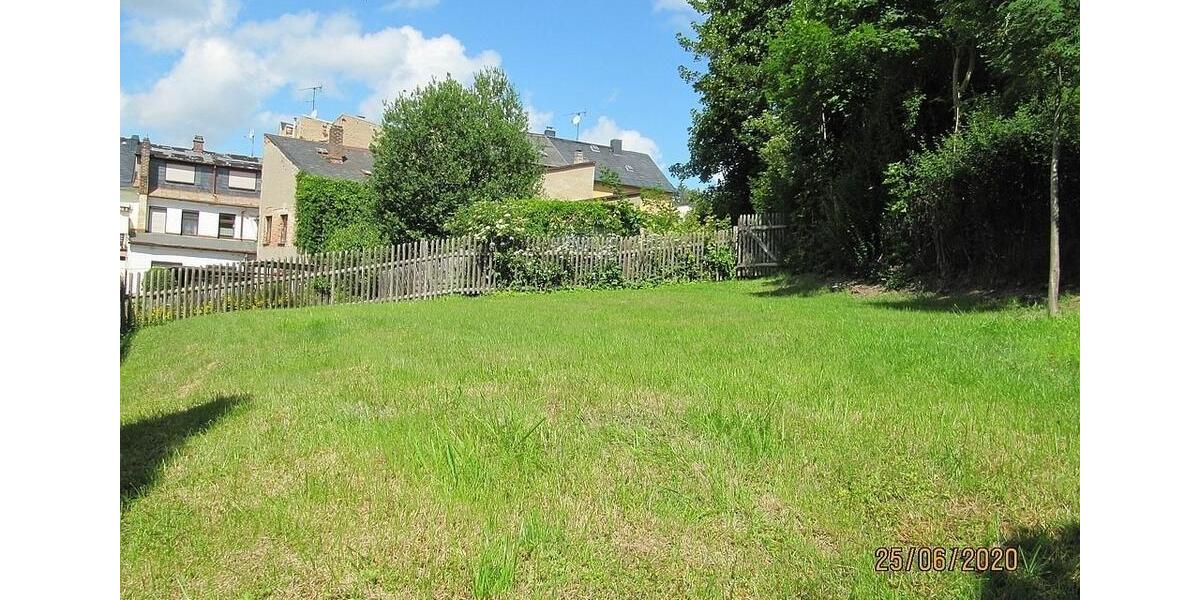 Etagenwohnung Markneukirchen - 5 Zimmer, 139 m&sup2;, 1.200&euro; | Angebot:25487030