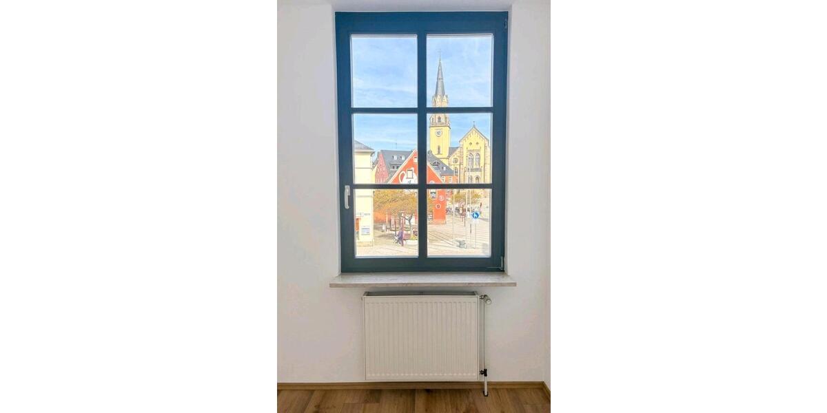 Etagenwohnung Selb - 7 Zimmer, 205 m&sup2;, 215.000&euro; | Angebot:27147854
