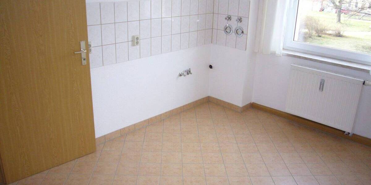 Etagenwohnung Plauen Südvorstadt - 2 Zimmer, 49 m&sup2;, 285&euro; | Angebot:26170901