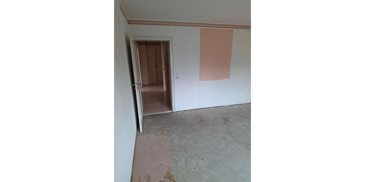 Etagenwohnung Münchberg - 3 Zimmer, 86 m&sup2;, 135.000&euro; | Angebot:26992269