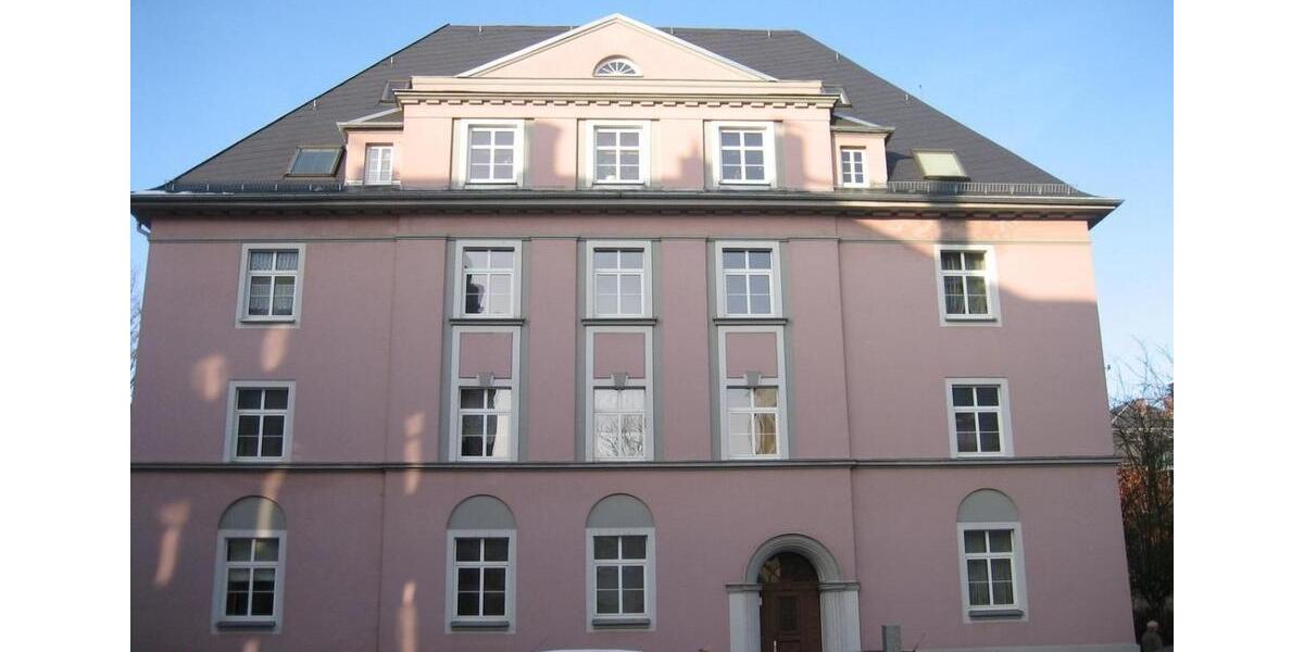 Etagenwohnung Plauen Bahnhofsvorstadt - 2 Zimmer, 61 m&sup2;, 305&euro; | Angebot:24493213
