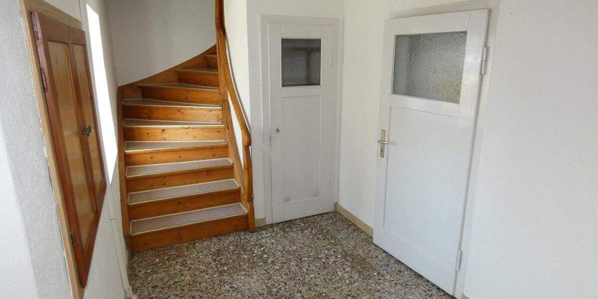 Einfamilienhaus Saalburg-Ebersdorf Schönbrunn - 9 Zimmer, 188 m&sup2;, 95.000&euro; | Angebot:25731037