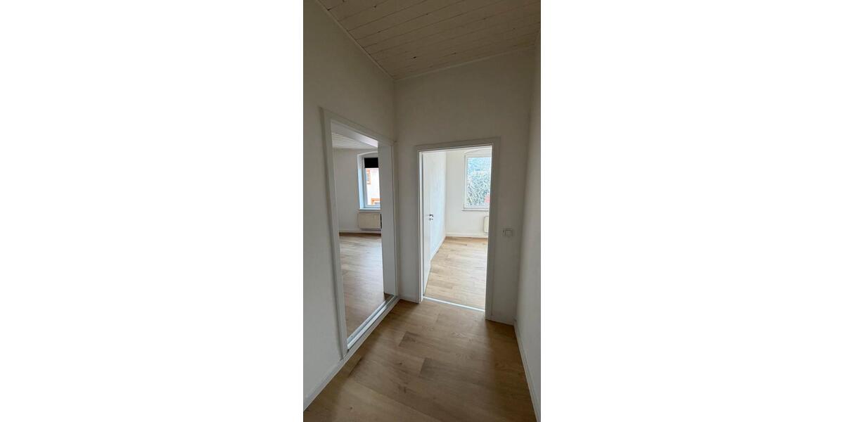 Etagenwohnung Hof Altstadt - 3 Zimmer, 85 m&sup2;, 680&euro; | Angebot:26101740