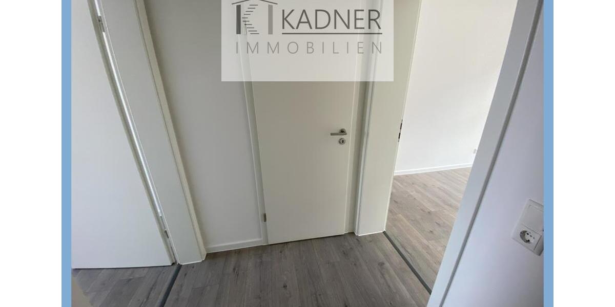 Etagenwohnung Plauen Bahnhofsvorstadt - 4 Zimmer, 100 m&sup2;, 550&euro; | Angebot:24658685