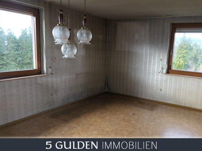 Mehrfamilienhaus, Wohnhaus Naila - 8 Zimmer, 140 m&sup2;, 139.000&euro; | Angebot:25735067