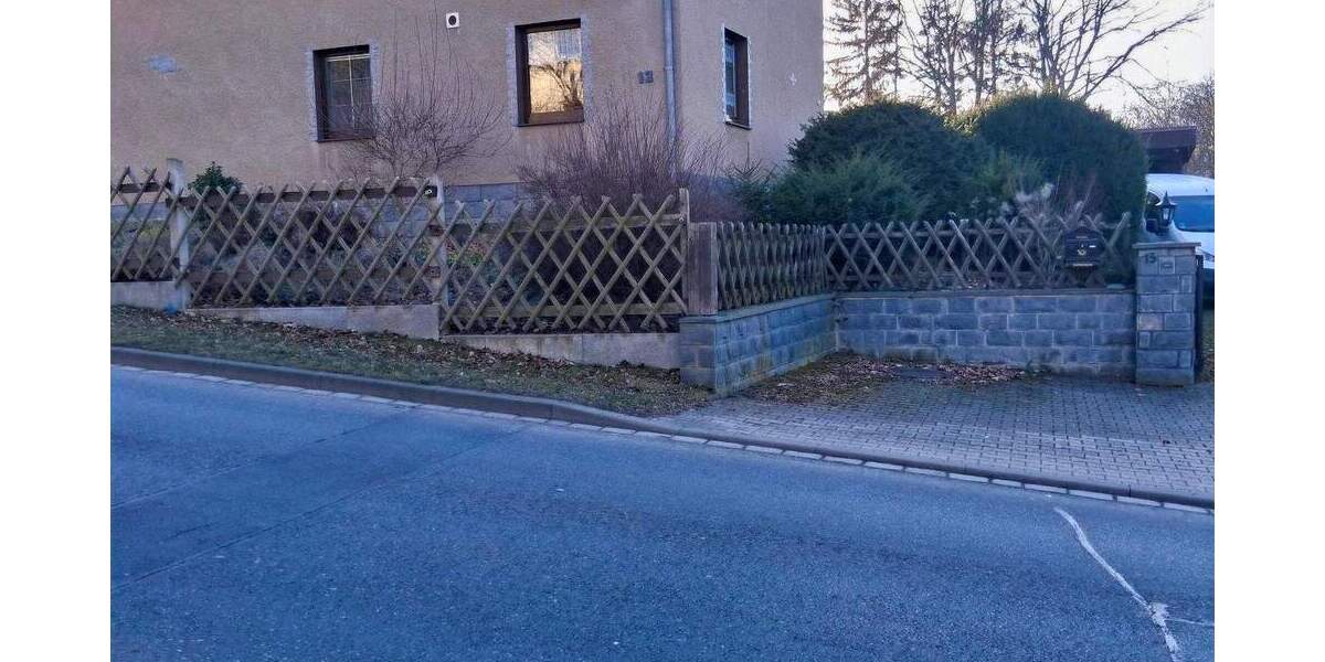 Einfamilienhaus Plauen Reißig - 6 Zimmer, 131 m&sup2;, 275.000&euro; | Angebot:25820909