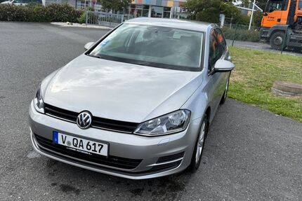 VW Golf 101.000 km 8.900 &euro; Hof 95028