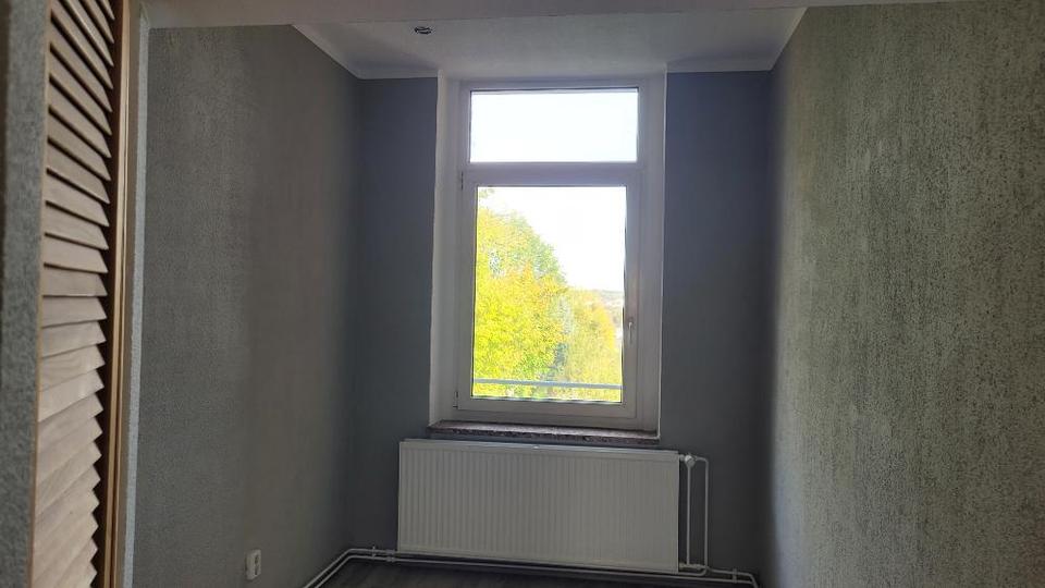 Etagenwohnung Plauen Bahnhofsvorstadt - 4 Zimmer, 91 m&sup2;, 430&euro; | Angebot:17767008