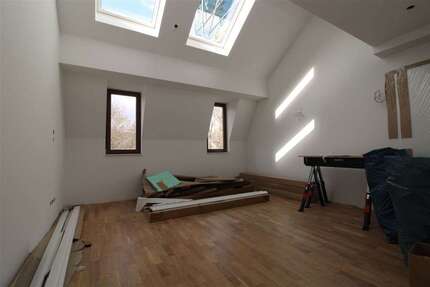 Wohnung Plauen Bahnhofsvorstadt - 6 Zimmer, 154 m&sup2;, 925&euro; | Angebot:26800554