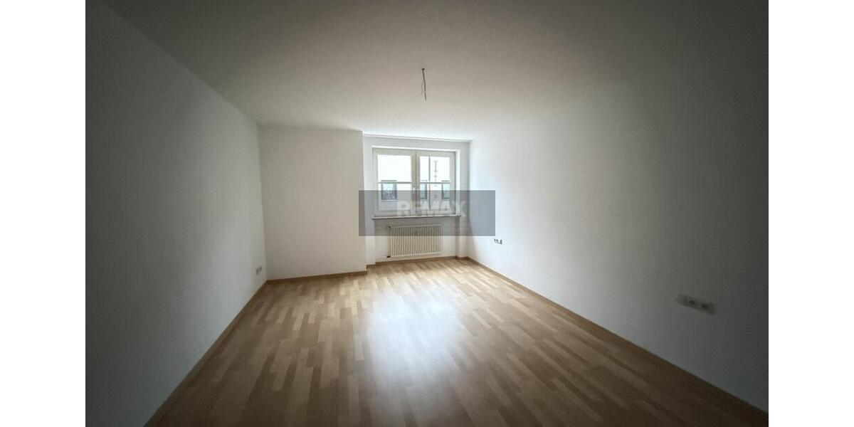 Etagenwohnung Geroldsgrün - 2 Zimmer, 60 m&sup2;, 450&euro; | Angebot:25160180