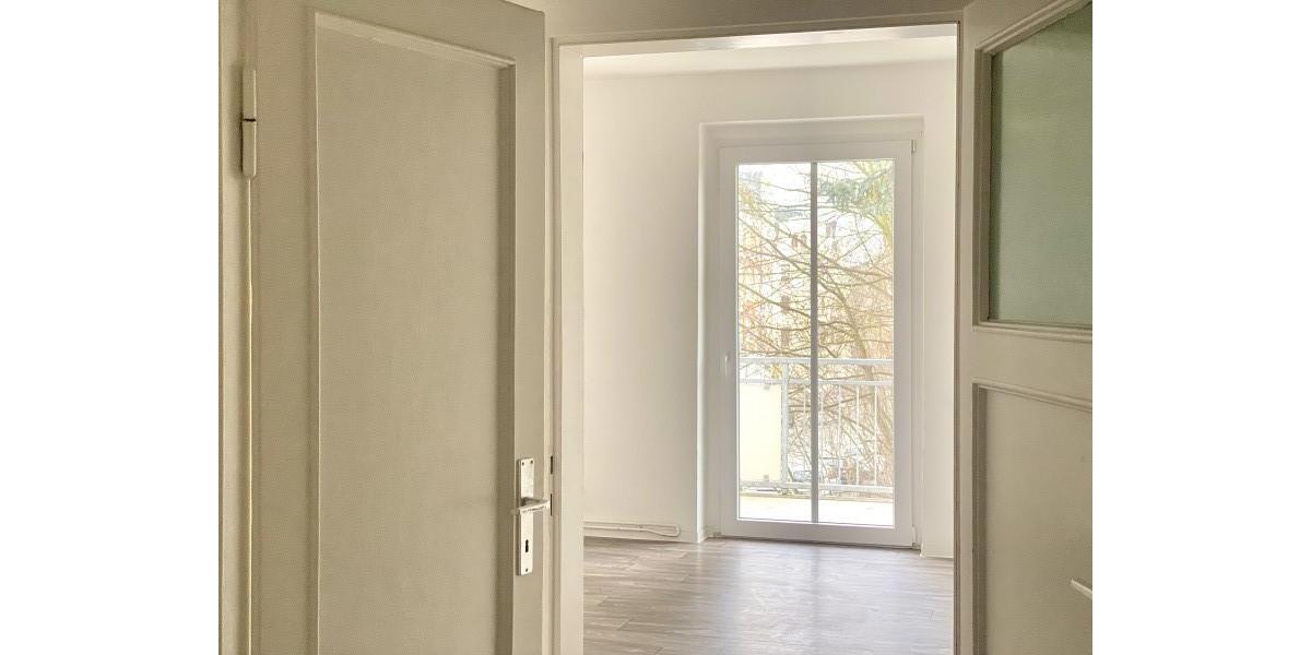 Etagenwohnung Plauen - 2 Zimmer, 61 m&sup2;, 336&euro; | Angebot:24877905