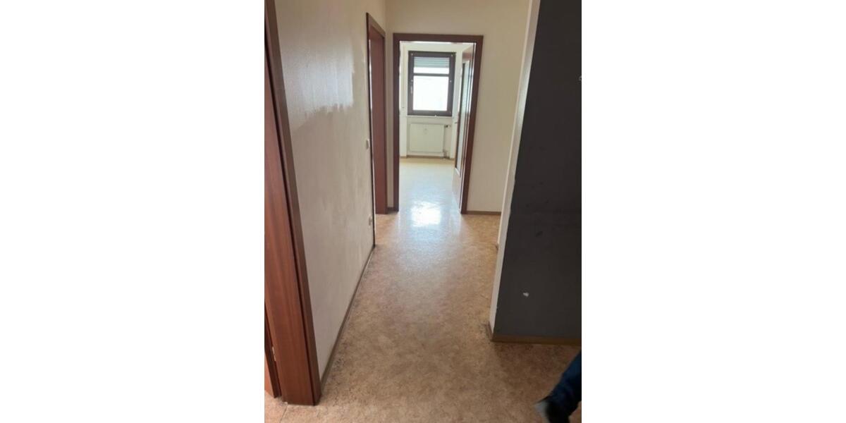 Etagenwohnung Naila - 3 Zimmer, 81 m&sup2;, 525&euro; | Angebot:24474416