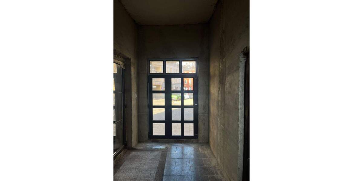 Mehrfamilienhaus, Wohnhaus Hof Innenstadt - 2 Zimmer, 471 m&sup2;, 390.000&euro; | Angebot:25695888