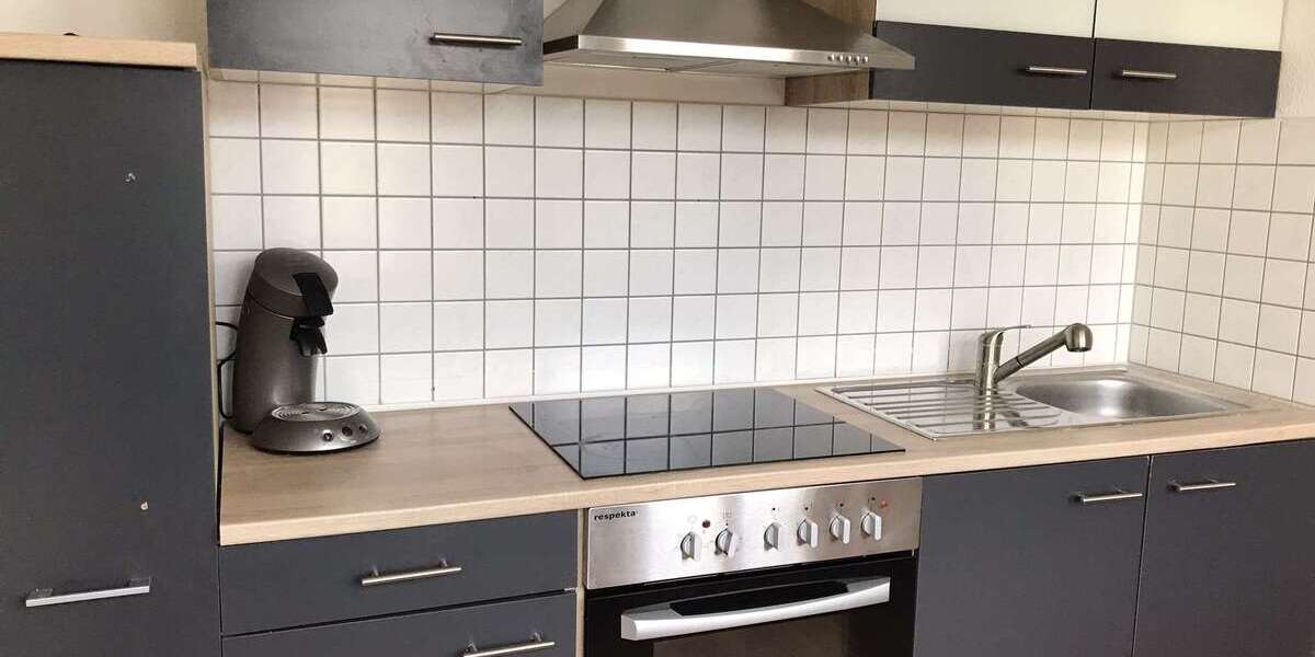 Etagenwohnung Plauen Neundorfer Vorstadt - 3 Zimmer, 64 m&sup2;, 350&euro; | Angebot:26128770