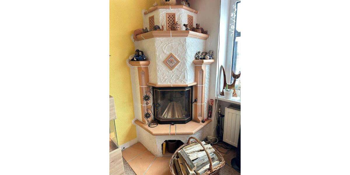 Schönes Einfamilienhaus mit Wintergarten, Salzwasserpool, Blockheizkraftwerk usw. - Einfamilienhaus Saalburg-Ebersdorf Ebersdorf | Angebot:23713363