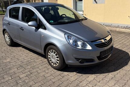 Opel Corsa 89.000 km 1.789 &euro; Hof 95030