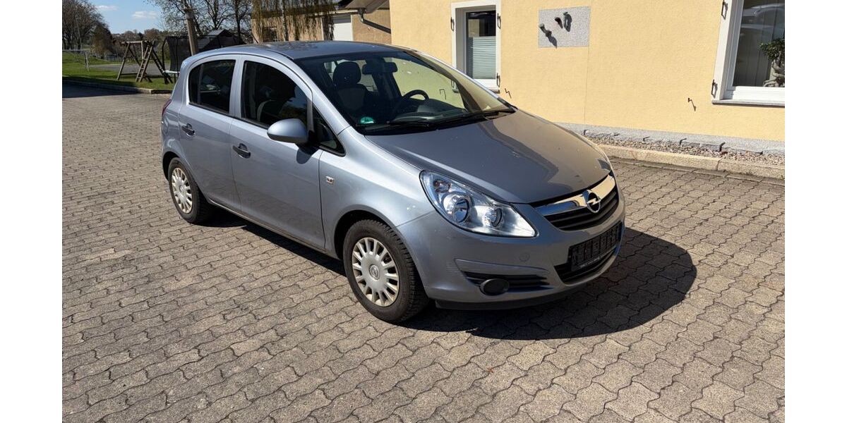 Opel Corsa 89.000 km 1.789 &euro; Hof 95030