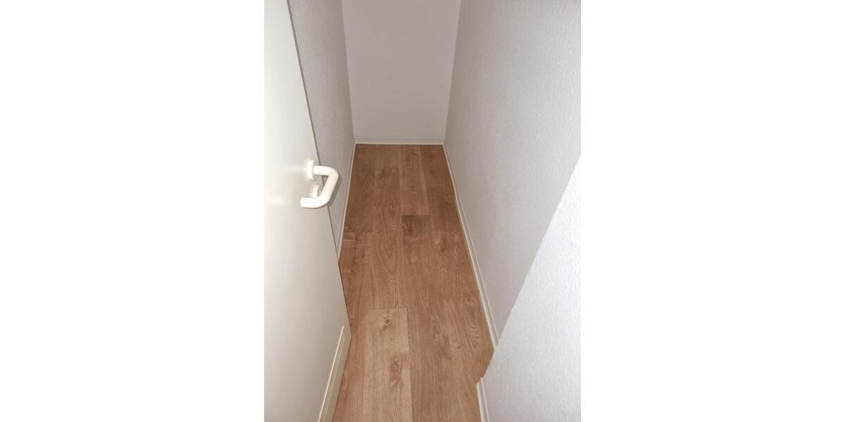 Dachgeschoßwohnung Plauen Bahnhofsvorstadt - 3.5 Zimmer, 143 m&sup2;, 527&euro; | Angebot:19254364