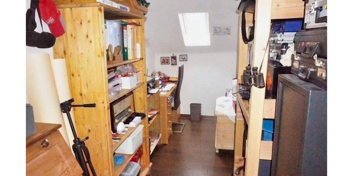 Reihenmittelhaus Oelsnitz - 5 Zimmer, 146 m&sup2;, 195.000&euro; | Angebot:25686107