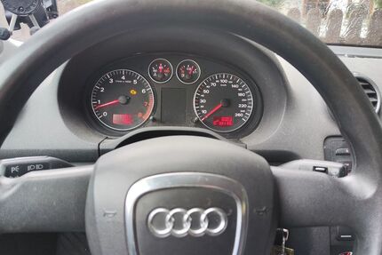 Audi A3 303.000 km 1.450 &euro; Münchberg 95213