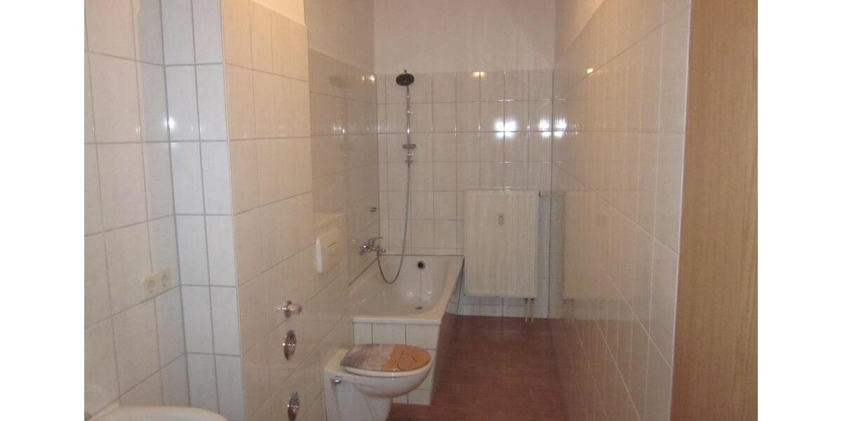 Etagenwohnung Oelsnitz (Vogtland) - 3 Zimmer, 75 m&sup2;, 360&euro; | Angebot:25590371