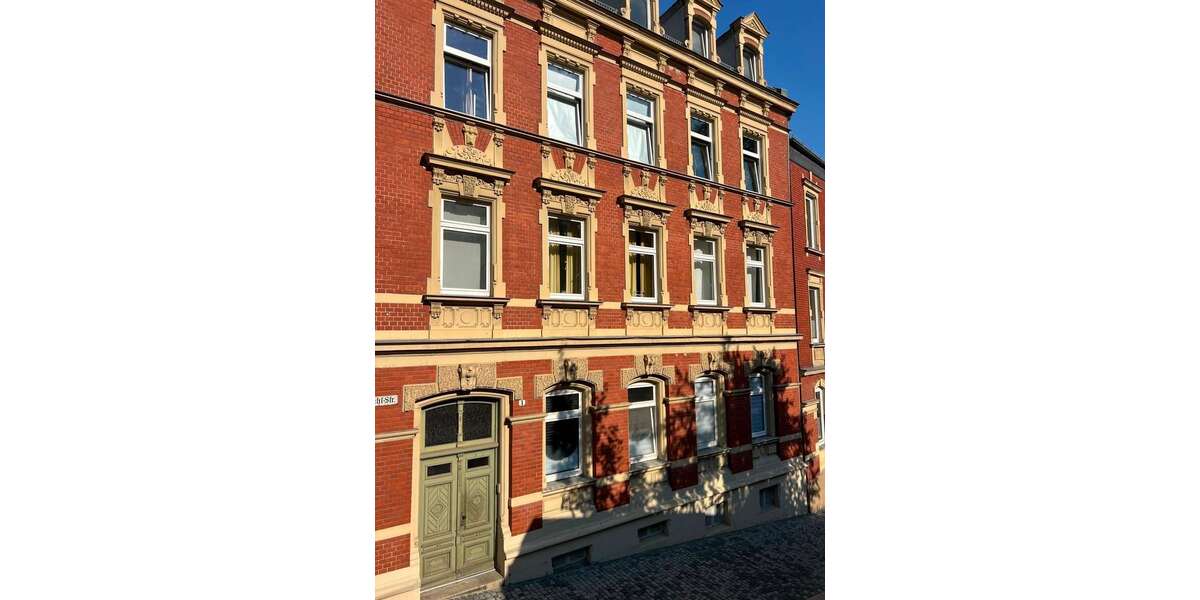 Etagenwohnung Hof Altstadt - 4 Zimmer, 122 m&sup2;, 980&euro; | Angebot:27310378