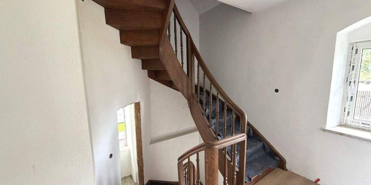 Einfamilienhaus Marktleuthen - 4 Zimmer, 130 m&sup2;, 110.000&euro; | Angebot:25728635