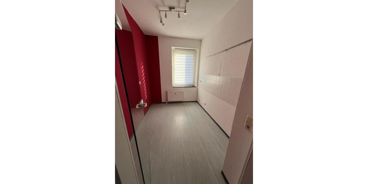 Erdgeschoßwohnung Naila - 2 Zimmer, 64 m&sup2;, 380&euro; | Angebot:24474418