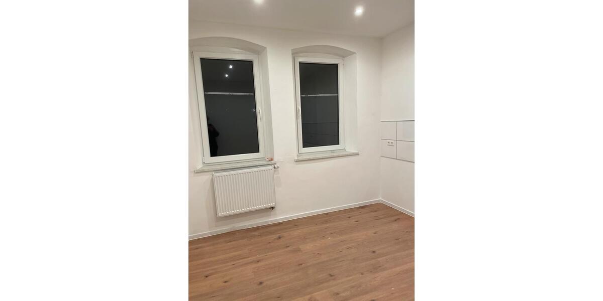 Etagenwohnung Hof Altstadt - 3.5 Zimmer, 90 m&sup2;, 895&euro; | Angebot:26614938