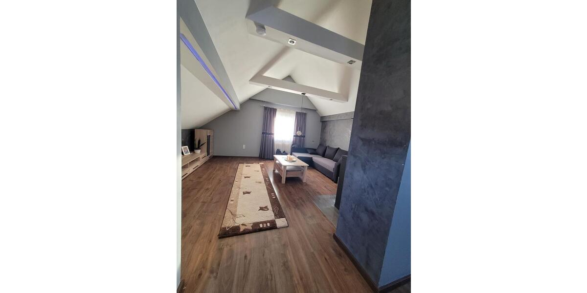 Doppelhaushälfte Selb - 4 Zimmer, 185 m&sup2;, 329.000&euro; | Angebot:26236645