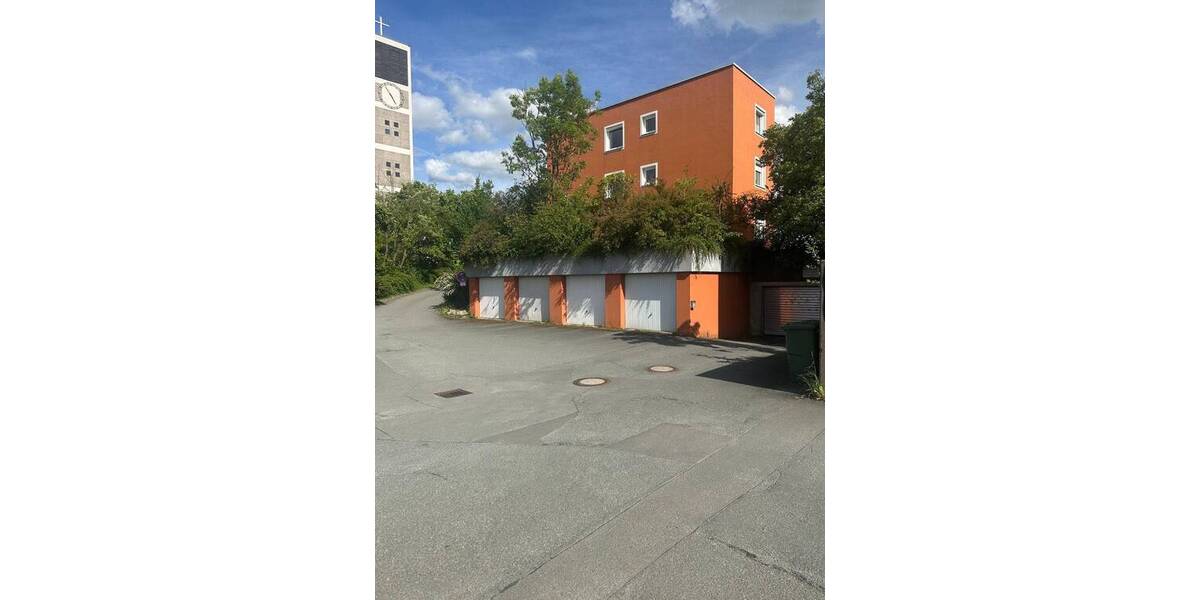 Etagenwohnung Hof Innenstadt - 2 Zimmer, 64 m&sup2;, 120.000&euro; | Angebot:26862994