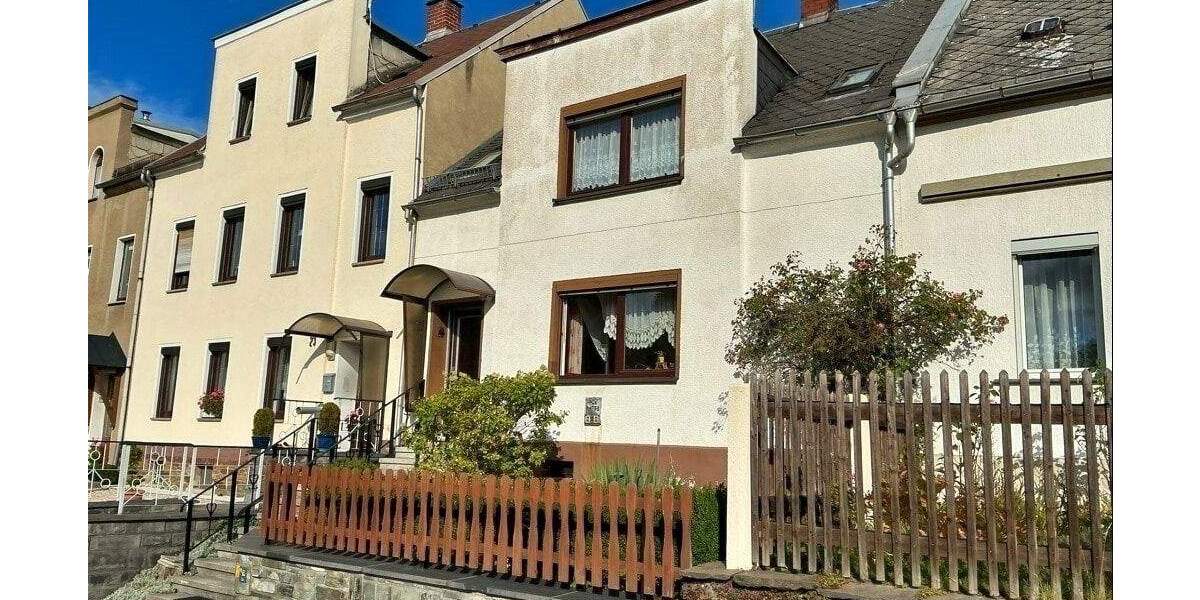 Reihenmittelhaus Oelsnitz - 4 Zimmer, 69 m&sup2;, 98.000&euro; | Angebot:25776182