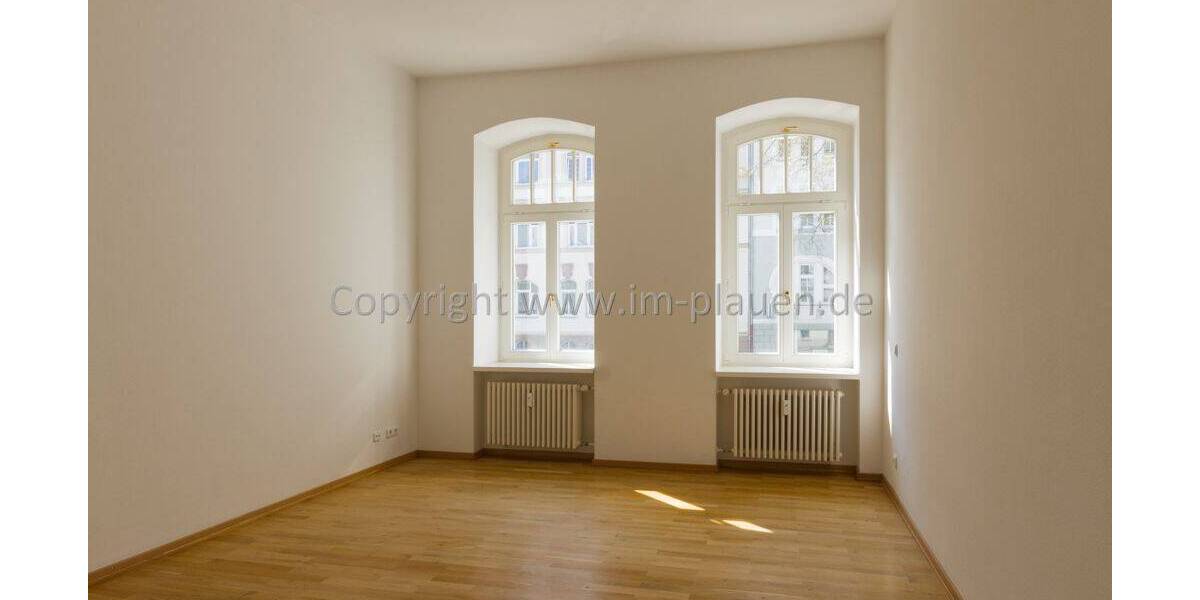 Etagenwohnung Plauen Westend - 2 Zimmer, 74 m&sup2;, 395&euro; | Angebot:25694440