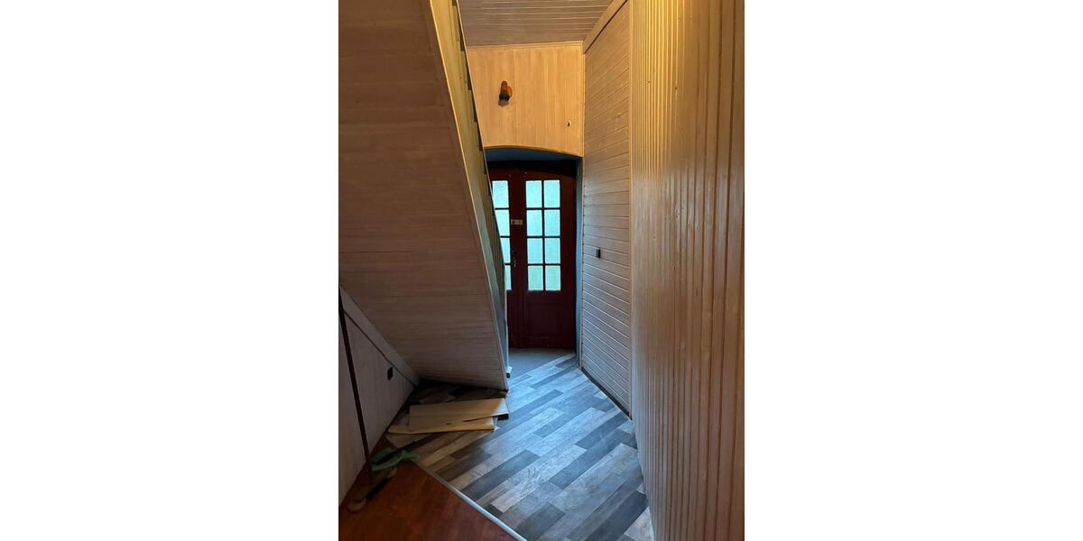 Etagenwohnung Hof Altstadt - 2 Zimmer, 77 m&sup2;, 980&euro; | Angebot:23736200