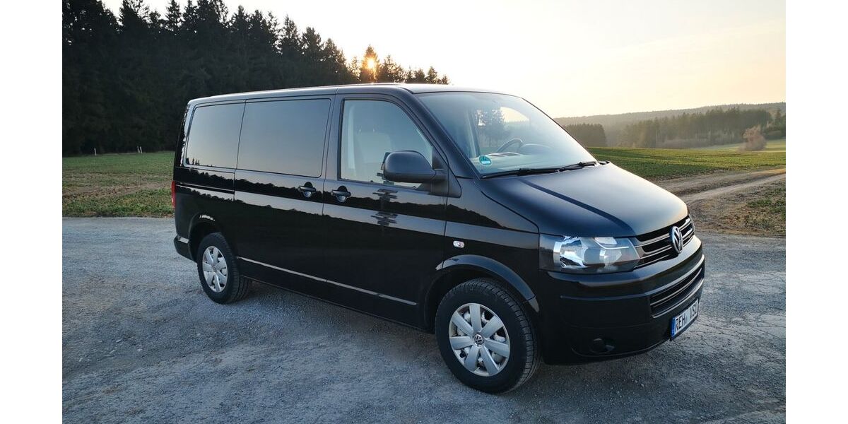 VW T5 Multivan 218.200 km 18.300 &euro; Rehau 95111