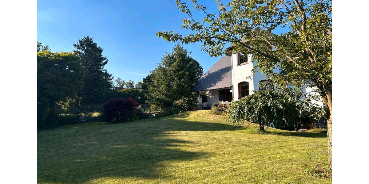 Einfamilienhaus Schleiz - 6 Zimmer, 198 m&sup2;, 550.000&euro; | Angebot:26981969