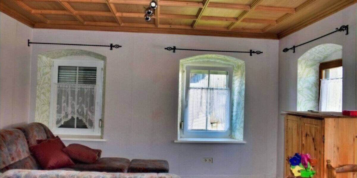 Mehrfamilienhaus, Wohnhaus Helmbrechts Enchenreuth - 9 Zimmer, 189 m&sup2;, 49.500&euro; | Angebot:25821859