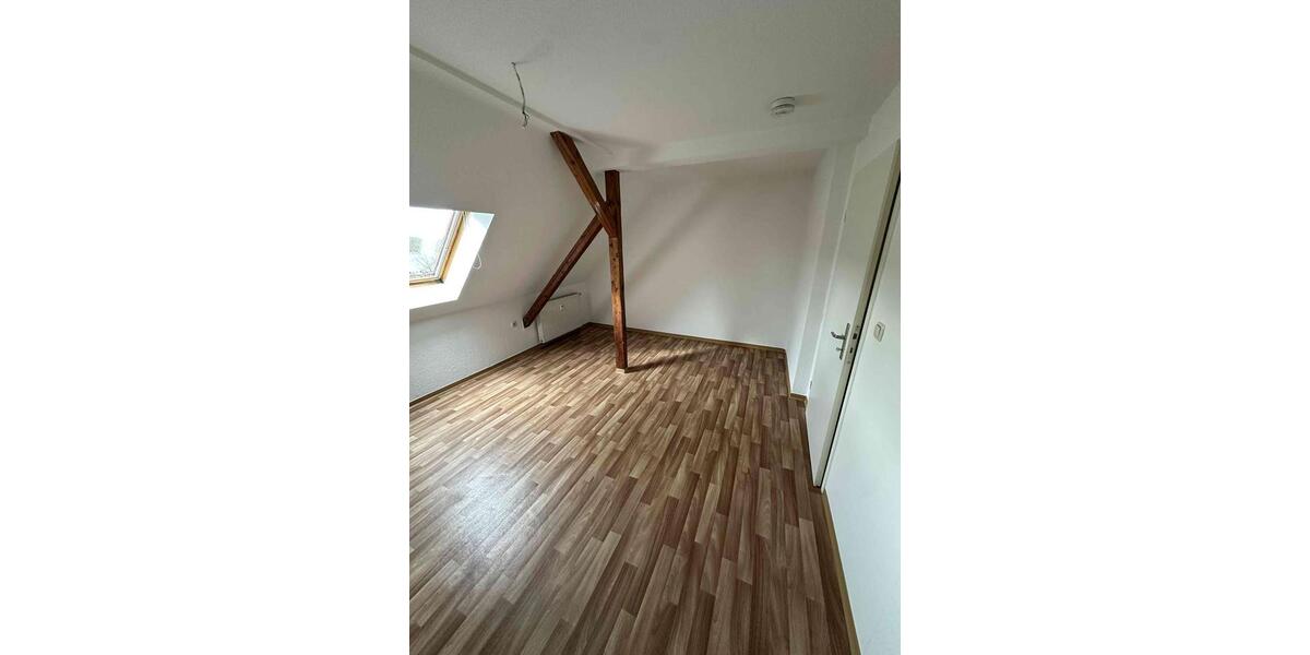 Dachgeschoßwohnung Plauen Altstadt - 1.5 Zimmer, 41 m&sup2;, 208&euro; | Angebot:24749316