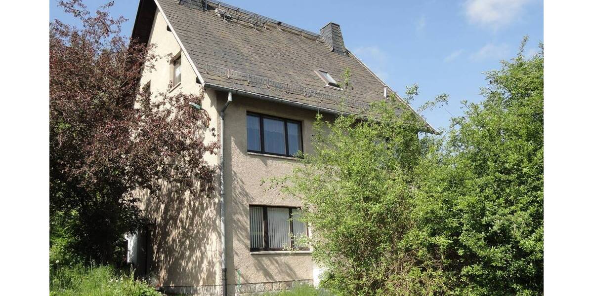 Einfamilienhaus Plauen Südvorstadt - 7 Zimmer, 175 m&sup2;, 249.000&euro; | Angebot:25662038