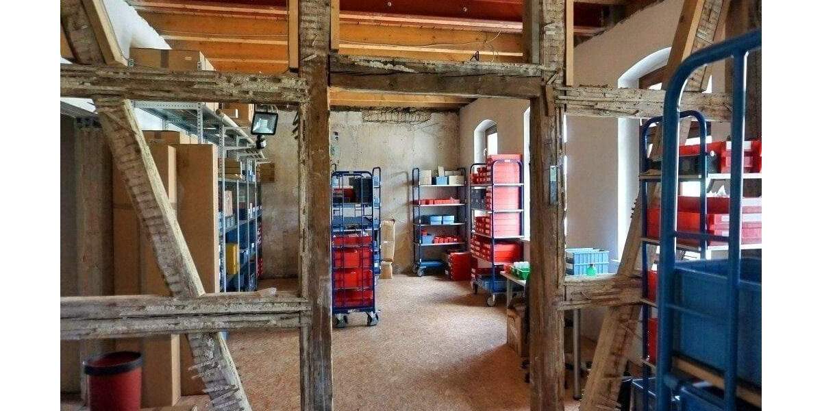 Mehrfamilienhaus, Wohnhaus Markneukirchen - 4 Zimmer, 100 m&sup2;, 475.000&euro; | Angebot:25686124