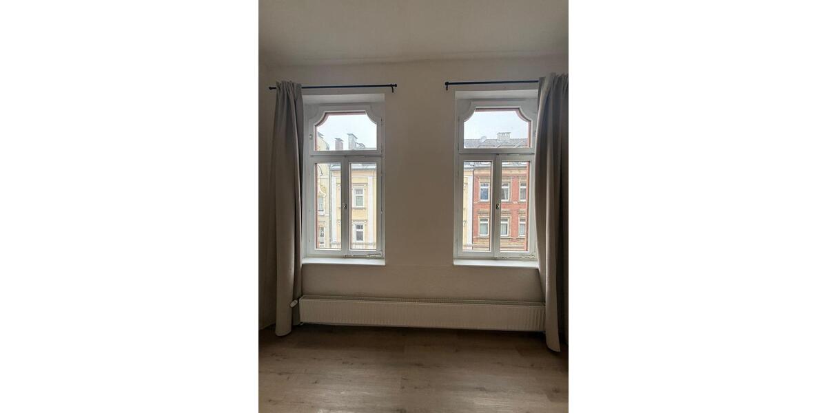 Etagenwohnung Hof Altstadt - 4 Zimmer, 130 m&sup2;, 900&euro; | Angebot:26290885